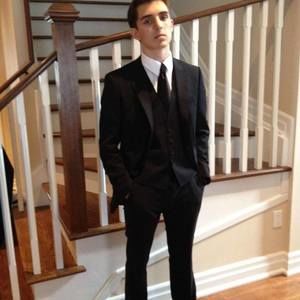 Meet your Posher, Brandon